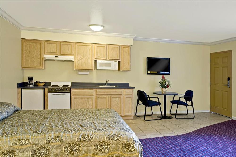 Rodeo Lodge Clovis Habitación foto